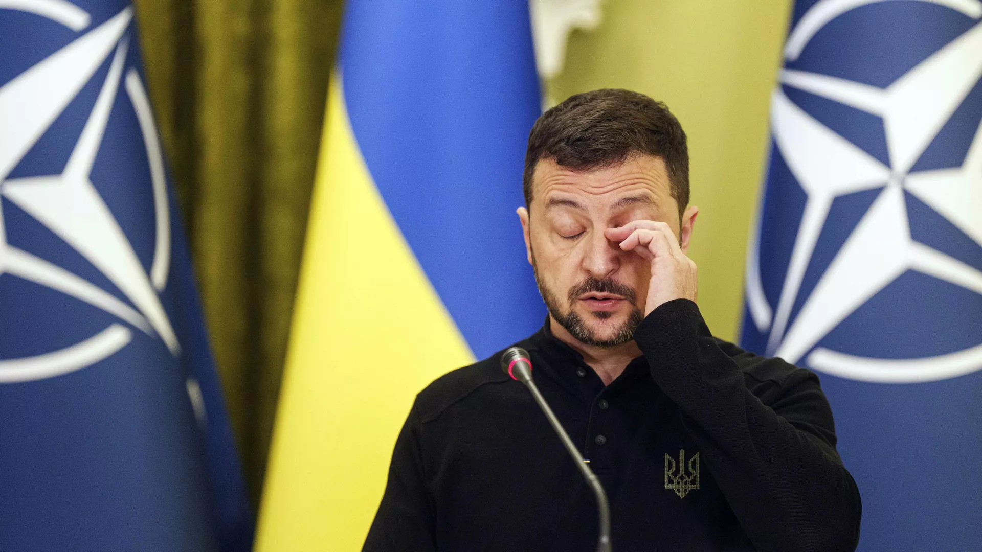 На Западе набросились на Зеленского после атаки БПЛА в Казани
